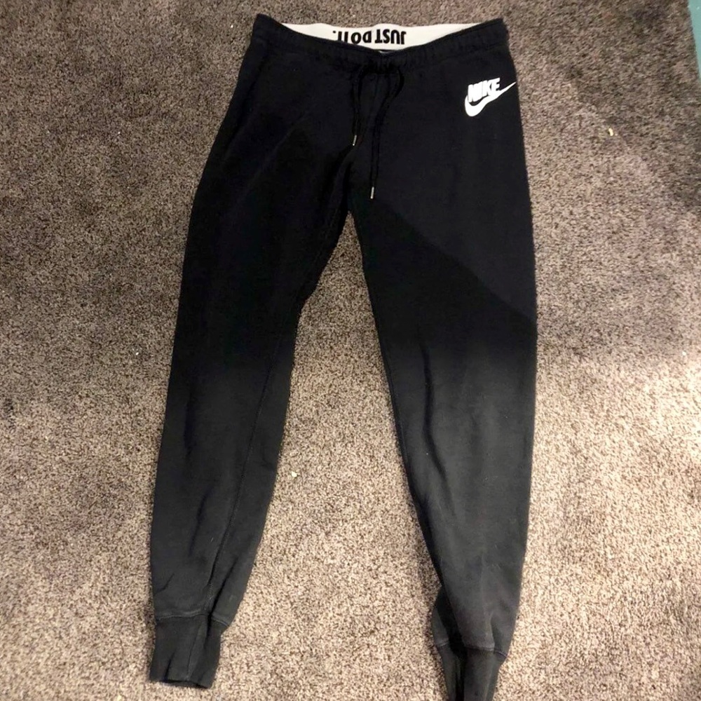 Nike Joggers Large